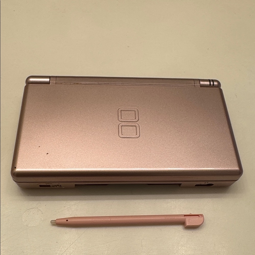 Nintendo DS Lite Please Read.